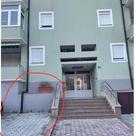 Flat Klara *