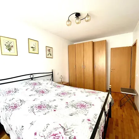 Flat Klara Lejlighed